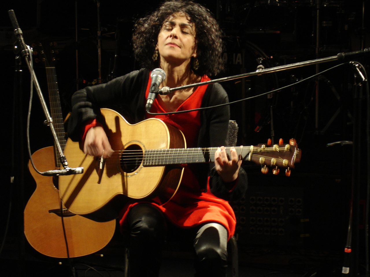 Interview : Angélique Ionatos