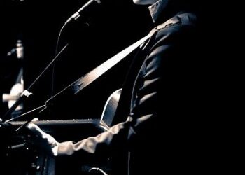 Paroles et Musiques 2013 : Mell, la fougue de ses trente ans !