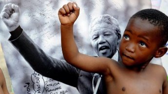 Manu (Tryo) & L.E.J Shosholoza « Tribute to Nelson Mandela »