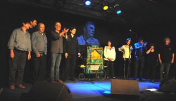 La veille de Voiron, l'association Vibrevanz organisait elle-ausicelles, dans la Loire, une "Fête à Leprest"si, à Vir