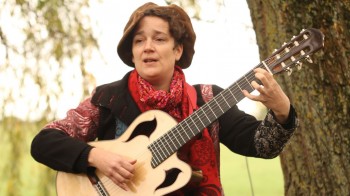 Flavia Perez et ses frères, les loups