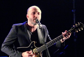 Taparole, sa voie et ses voix singulières