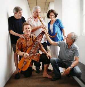 Gabriel Yacoub, Hugues de Courson, Marie Sauvet, Laurent Vercambre et Olivier Kowalski, en 2010 à La Rochelle (photo DR)