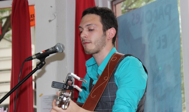 Paroles et Musiques 2015. Regards par (le) Lucarne