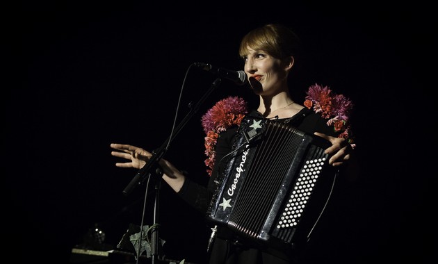 Zaza Fournier, du rouge au cœur