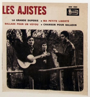 1966. Gérard Pierron a vingt et un ans. Il s'inscrit à une audition où il chante deux chansons. Le jour même, le producteur lui propose cet enregistrement de 4 titres. Gérard fait appel à sa sœur Françoise qui a quinze ans à l'époque, et à un copain guitariste. 