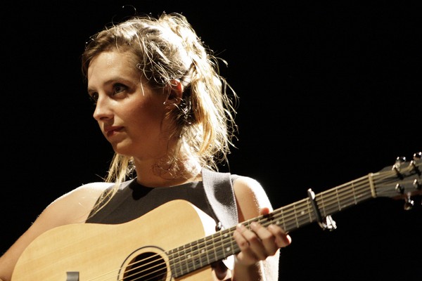 Barjac 2016. Zoé Malouvet, introspection faite chanson