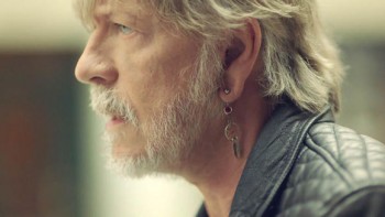 Renaud (capture d'écran clip)