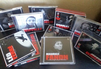 LA COLLECTION ROUGE ET NOIR D'E.P.M. Formidable collection « rouge et noir » qui, à terme, devrait rassembler quelques quatre-vingt volumes. C'est l'occasion, pour l'amateur de chanson, de se constituer ou de compléter sa discothèque de base à bas prix. Chaque volume est composé d'un à cinq disques, de vingt à cent titres. Avec de grands noms certes, mais aussi d'autres que le temps à quelque peu effacé de nos mémoires. A ce jour, cette collection se compose de : Graeme Allwright, Michèle Arnaud, Charles Aznavour, Barbara, Guy Béart, Georges Brassens, Jacques Brel, Jacques Douai, Maurice Fanon, Léo Ferré, Juliette Gréco, Renée Lebas, Françis Lemarque, Yves Montand, Mouloudji, Marie-Josée Neuville, Patachou, Charles Trenet. 
