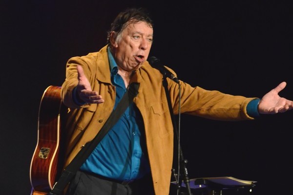 Plus qu&rsquo;un carton, Brel fait une cartonnerie !