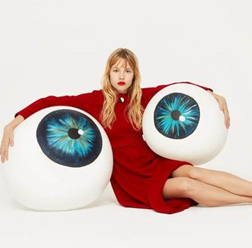 Angèle « Je veux tes yeux »