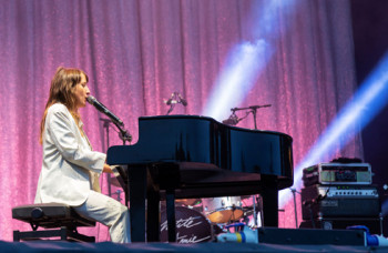 Juliette Armanet à Namur. Photo Soline de Groeve