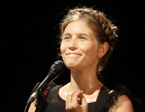 Off Avignon 2018, Barjac 2018, Léopoldine HH, à cache-cache et à chat perché