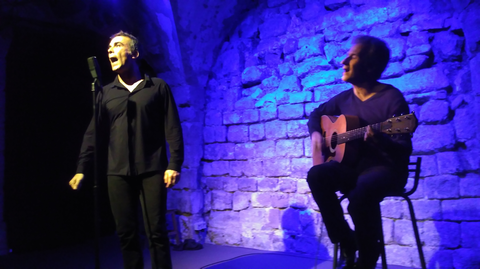 Laurent Viel, Jacques Brel : les mêmes moulins à vent