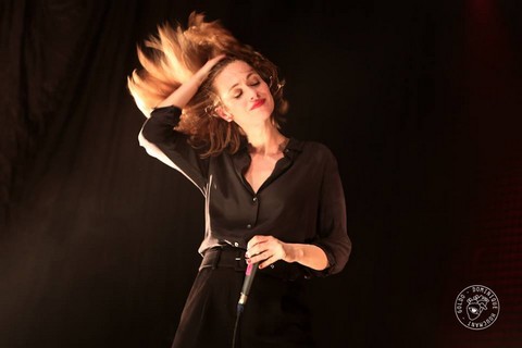 Karin Clercq, scène de coeur et d’esprit