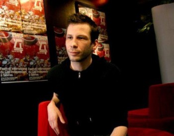 Alex Beaupain (capture d'écran © Protoclip 2008)