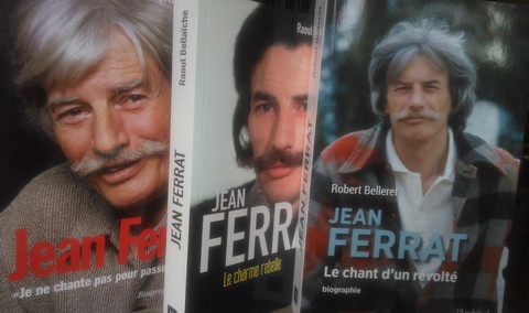 Ferrat : émotion, audimat et merchandising