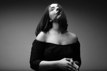 Sarah Lancman  © Hubert Caldaguès