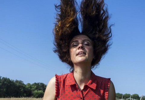 Julie Lagarrigue, chanson et désir pour thérapies