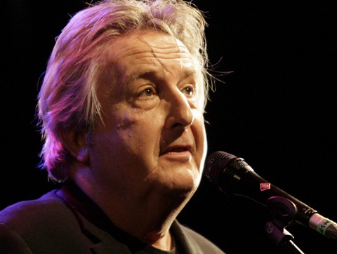 Gilbert Laffaille : « Il est peut-être encore plus difficile d&rsquo;écrire des chansons »