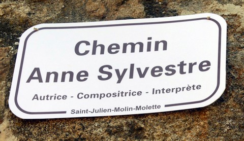 Saint-Julien-Molin-Molette : Anne Sylvestre va son chemin…
