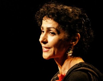 Angélique Ionatos (photo Anne-Marie Panigada)