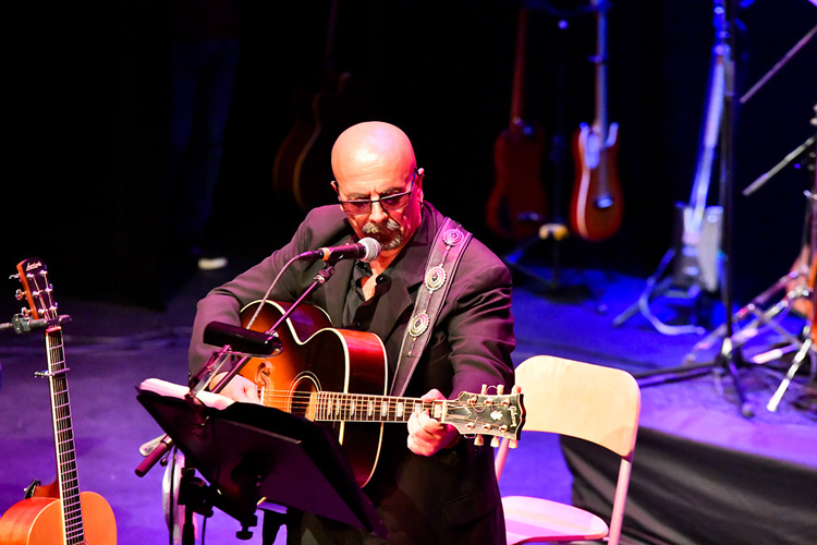 Du blues le long de l’échine : Alain Ortéga et le Modjo Band