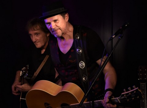 Frasiak, ses aujourd’huis qui chantent…