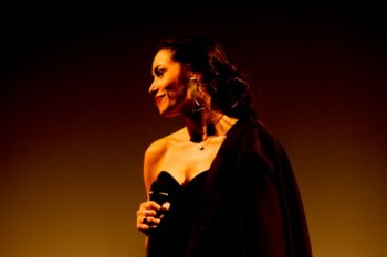 Olivia Ruiz (photos Rod Maurice)