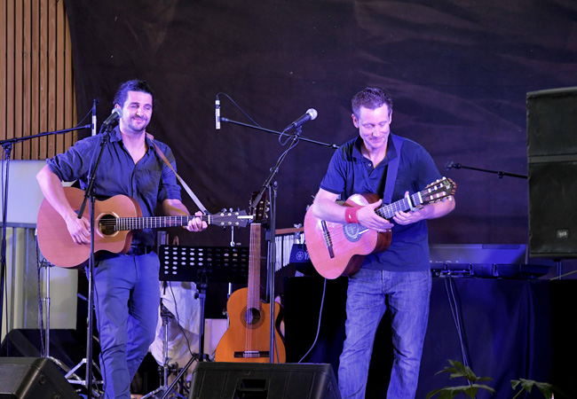 Tom Tom et Guillaume B13 en duo tout spécialement pour le festival (première partie de Robert Sarragossa).