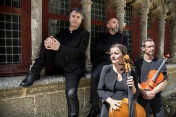 Denez et ses musiciens (photo Alexandre Kozel)