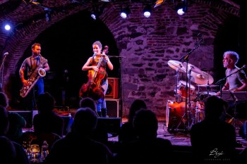 Hélène Piris trio à Stavelot Photos ©Benjamin Georges