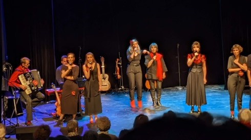 Chansons et Coquelicots Photo ©Catherine Laugier