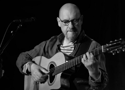 François Buffaud, la chanson debout