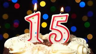 NosEnchanteurs, 15 ans et toutes ses dents