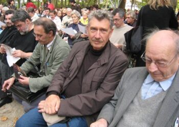 Tombés au chant d’honneur