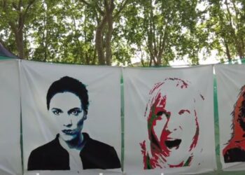 Barjac 2026. Marion Cousineau, Vincent Dedienne, en leur âme Sylvestre